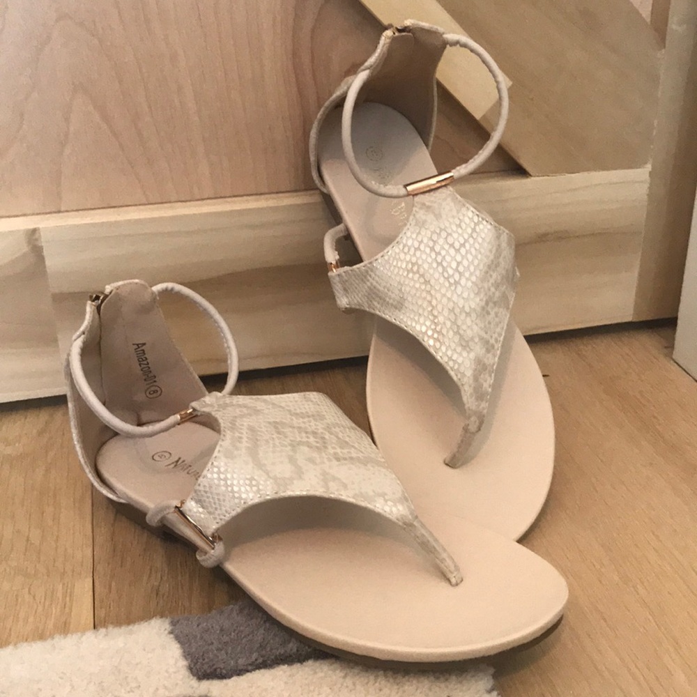 *SUMMER SALE* Snakeskin print sandal flats NWB